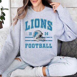 Detroit Lions Sweatshirt Retro NFL Crewneck Classic Football Fan Gift 5